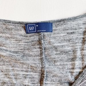 GAP Tops - GAP Gray Soft Long Sleeve Shirt Medium EUC GAP Tops - GAP Gray Soft Long Sleeve Shirt Medium EUC